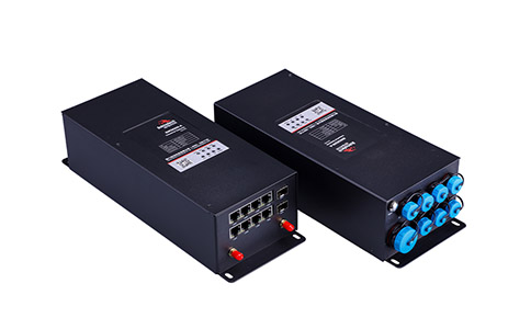 BMG8200網(wǎng)關(guān)，是佰馬科技專為智慧路燈桿、智能燈桿、5G路燈桿、多功能桿等場(chǎng)景應(yīng)用而研發(fā)的智能網(wǎng)關(guān)，配置7路LAN口、1路WAN口、4路POE供電、2路千兆光口等，具有強(qiáng)大的供電能力、設(shè)備接入能力、通信協(xié)議轉(zhuǎn)換、運(yùn)算處理能力、聯(lián)動(dòng)控制能力。